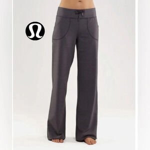 LULULEMON WIDE LEG PANTS SIZE 8